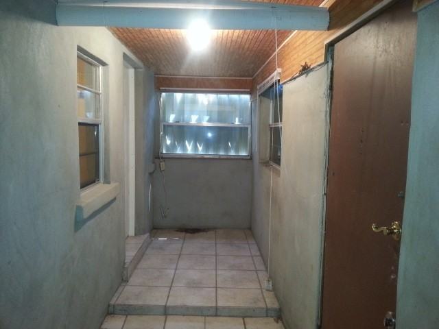 231 Southwest 7th Court - Photo 3 of 7