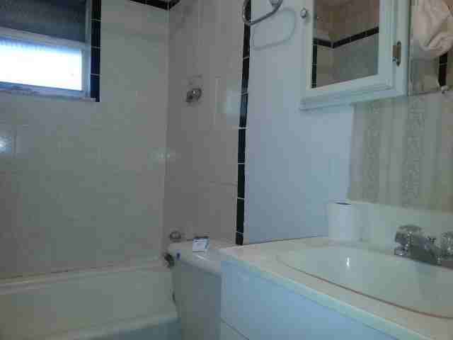 231 Southwest 7th Court - Photo 7 of 7