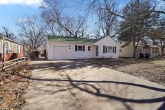 2412 Southwest Mission Avenue - Photo 1 of 1