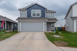 featured image of 5802 Rolling Glen