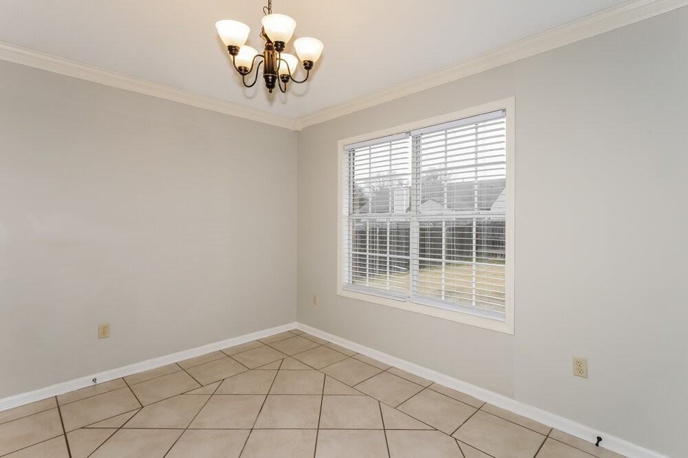 6688 Millgrove Park Dr - Photo 7 of 17