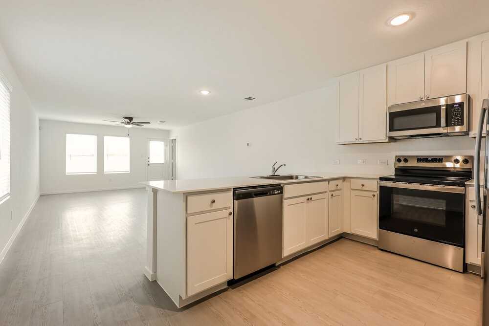 3415 Muenster Ave - Photo 6 of 16