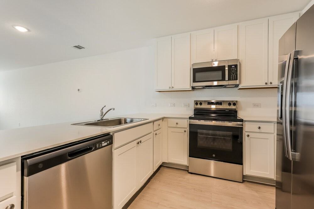 3415 Muenster Ave - Photo 7 of 16