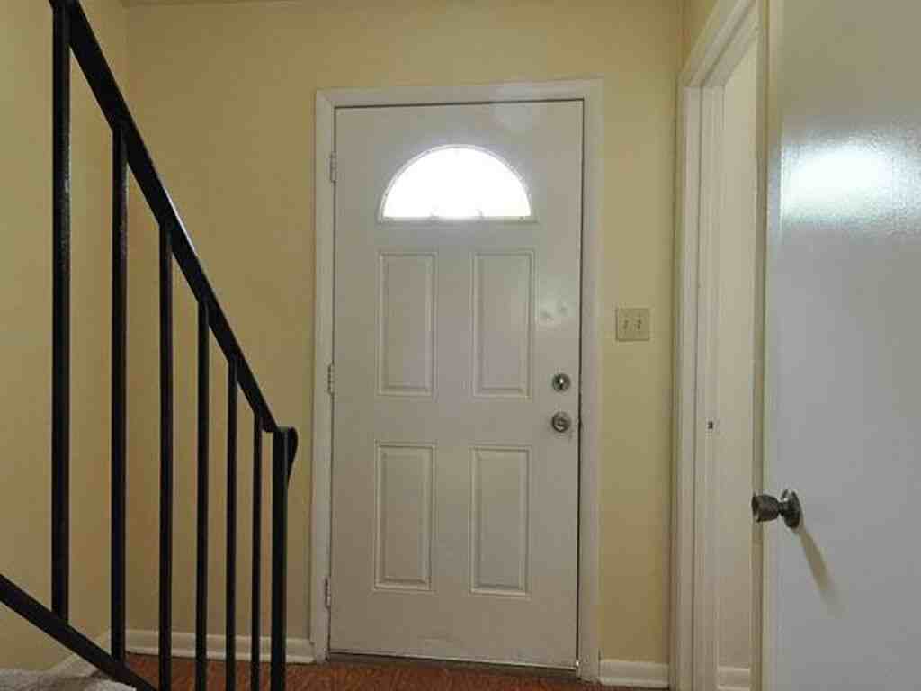 4110 Queenswood Drive #0 - Photo 7 of 11