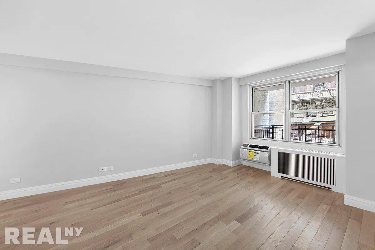 West 89th Street #002T - Photo 5 of 5