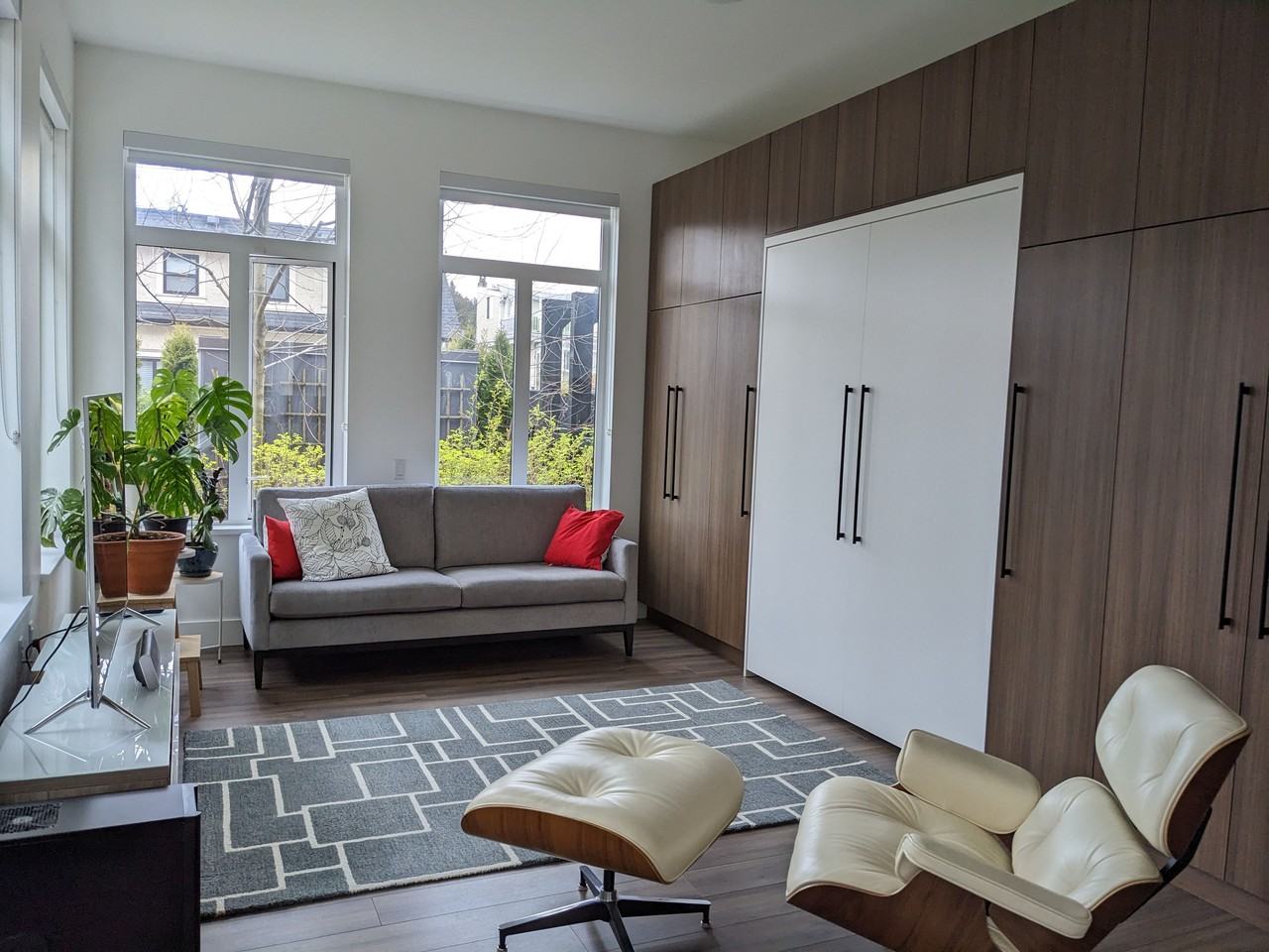 288 West King Edward Avenue #103 - Photo 2 of 10