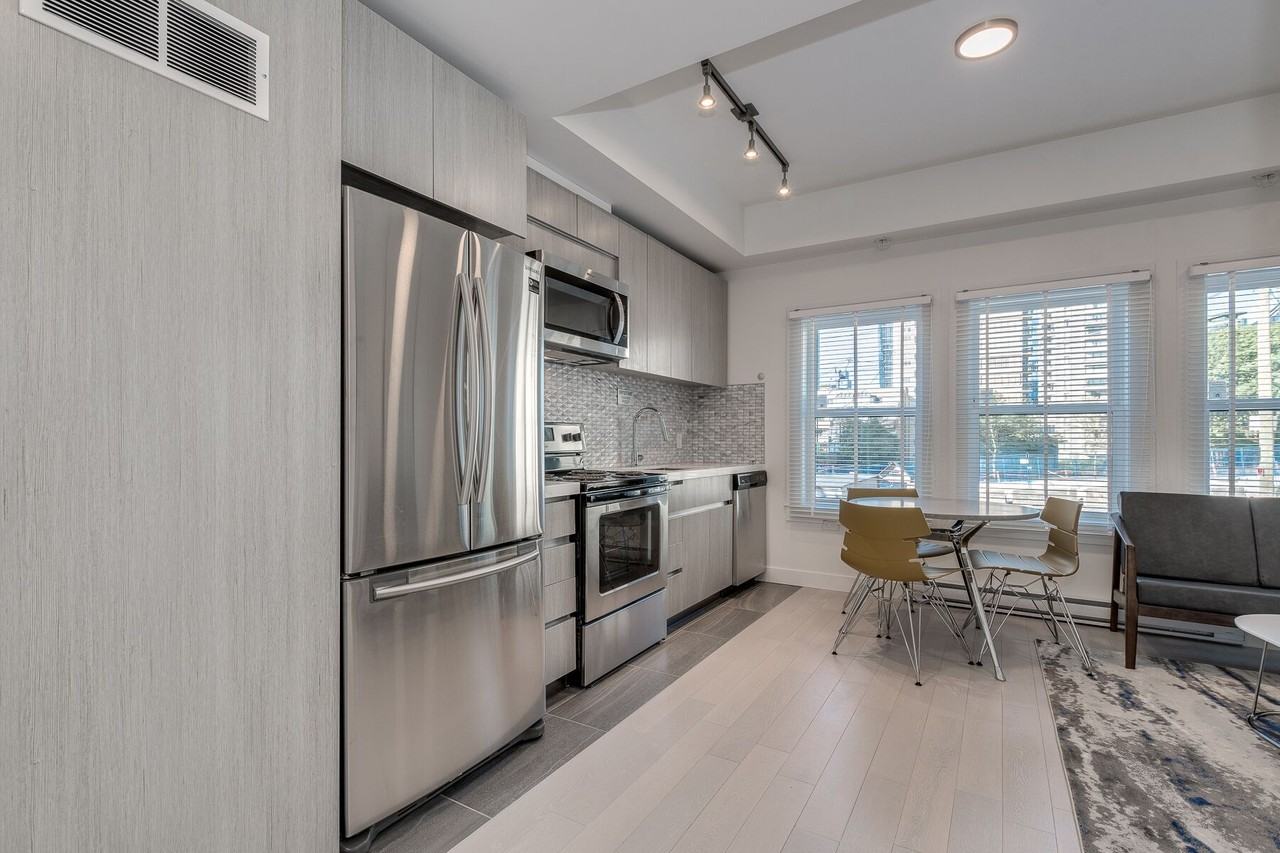 1431 Haro Street #102 - Photo 7 of 23