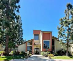 featured image of 99 North Ashwood Avenue