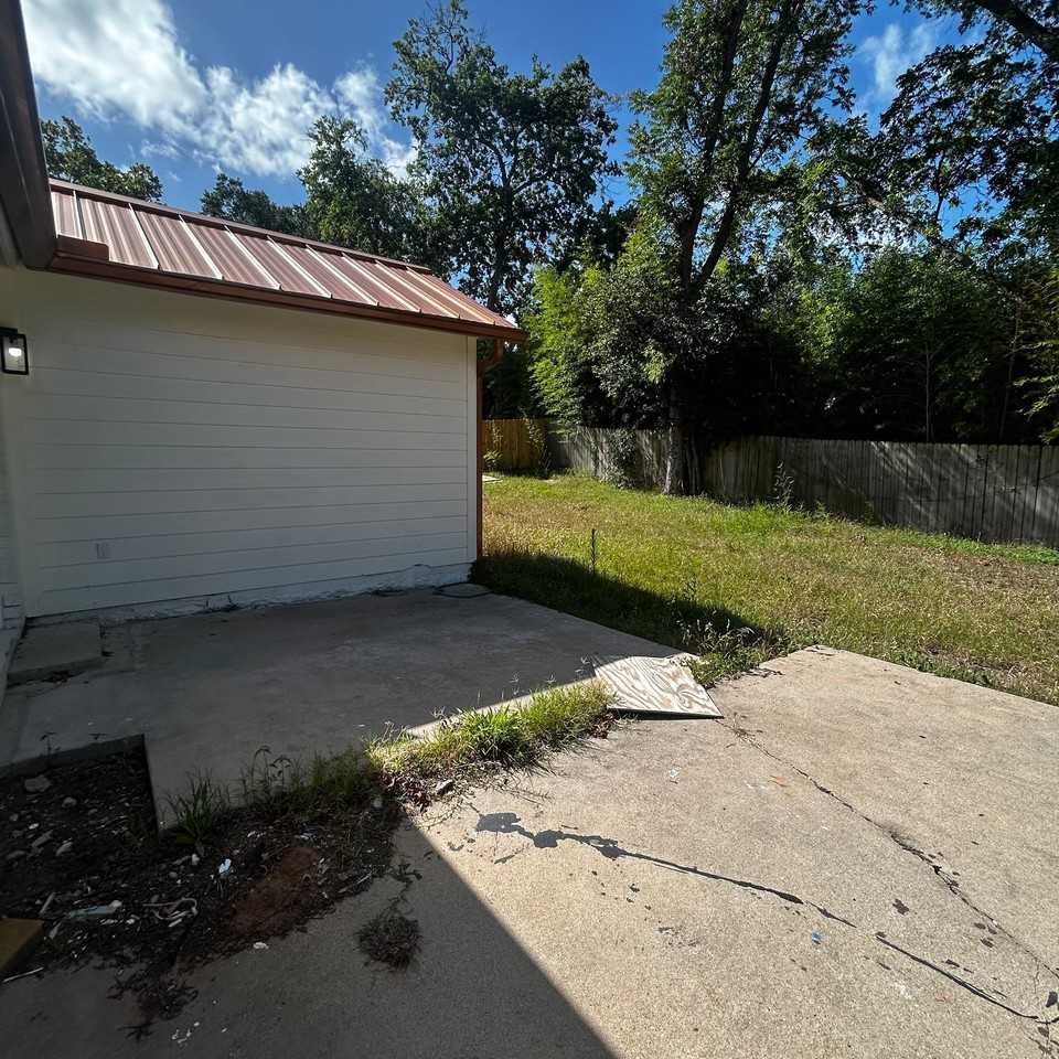 1005 West Martin Luther King Jr Boulevard #B - Photo 5 of 36