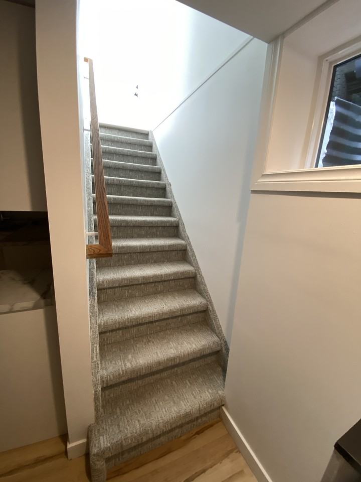 340 Trudeau Dr Lowr - Photo 6 of 9