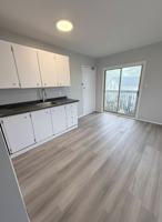 featured image of 6 Clyde Street #4