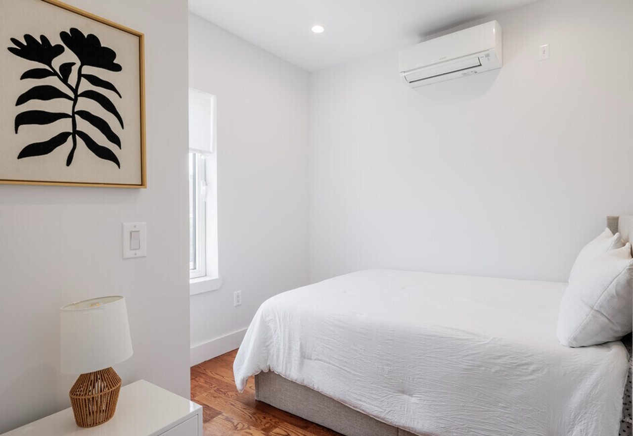 Century Tuer: Unveiling Our Exclusive Boutique Residences - Photo 3 of 36