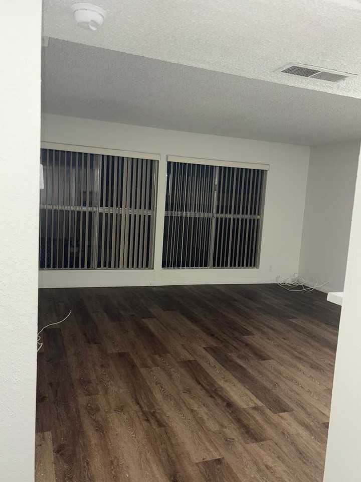 633 N. Taylor Ave. - Photo 6 of 11