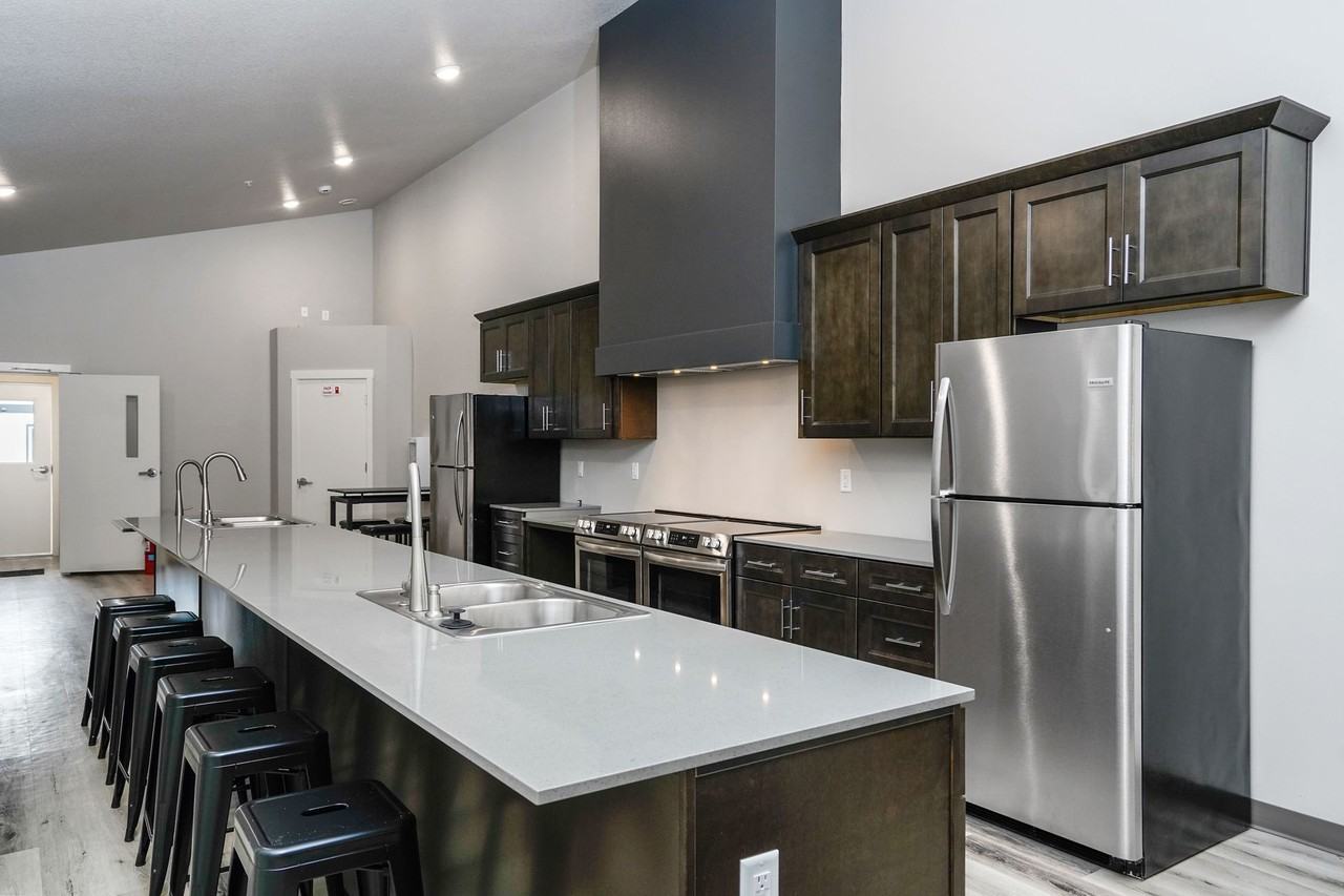 Jackson Commons - Photo 4 of 50