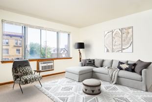 2001 Bryant Ave S - Photo 1 of 1