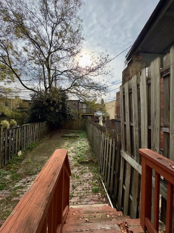 665 Portland Street - Photo 7 of 21