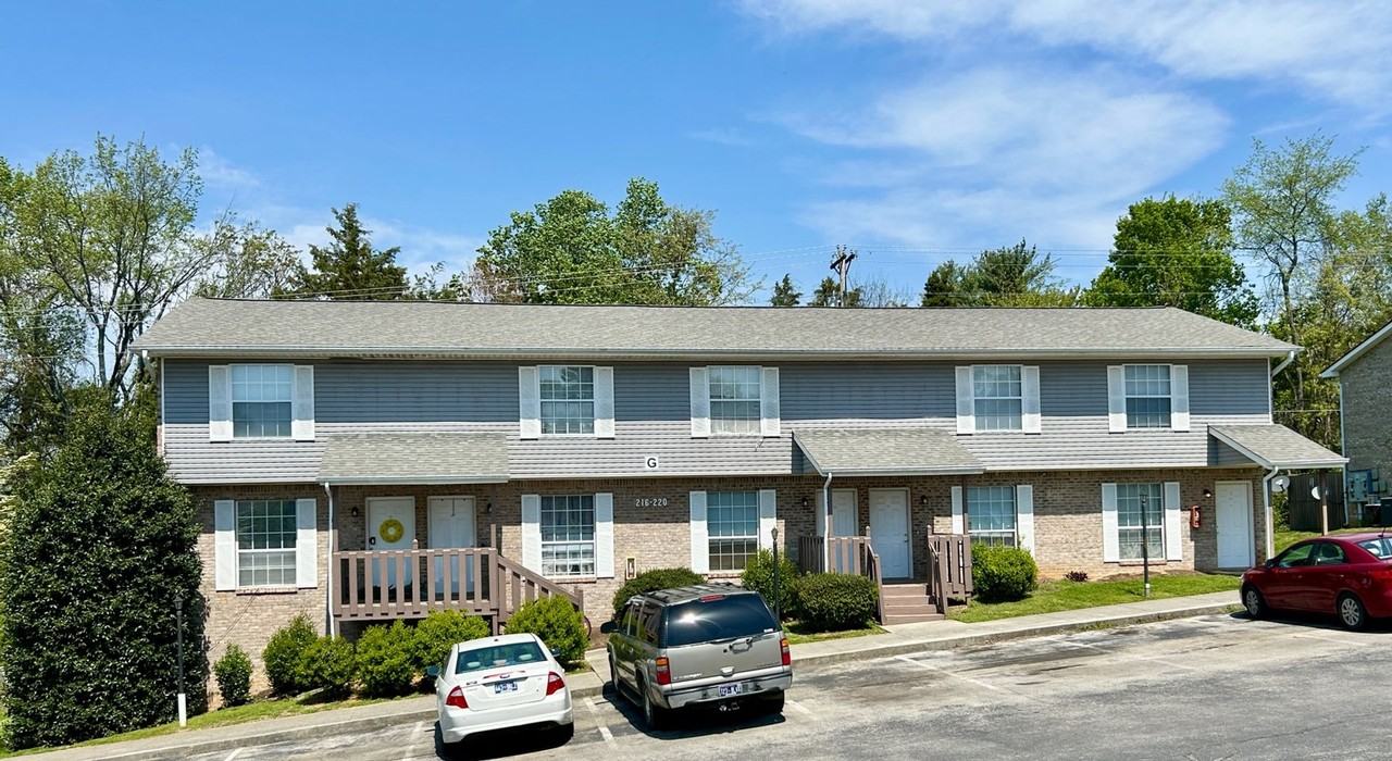 H Akston Investments, LLC - Photo 3 of 50