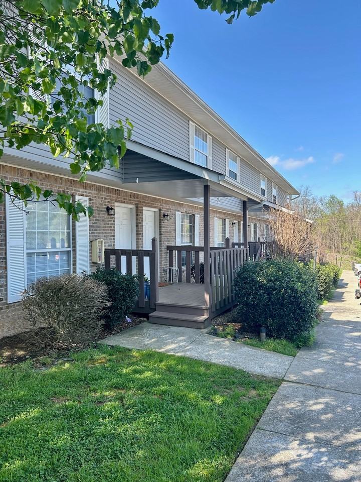 H Akston Investments, LLC - Photo 4 of 50