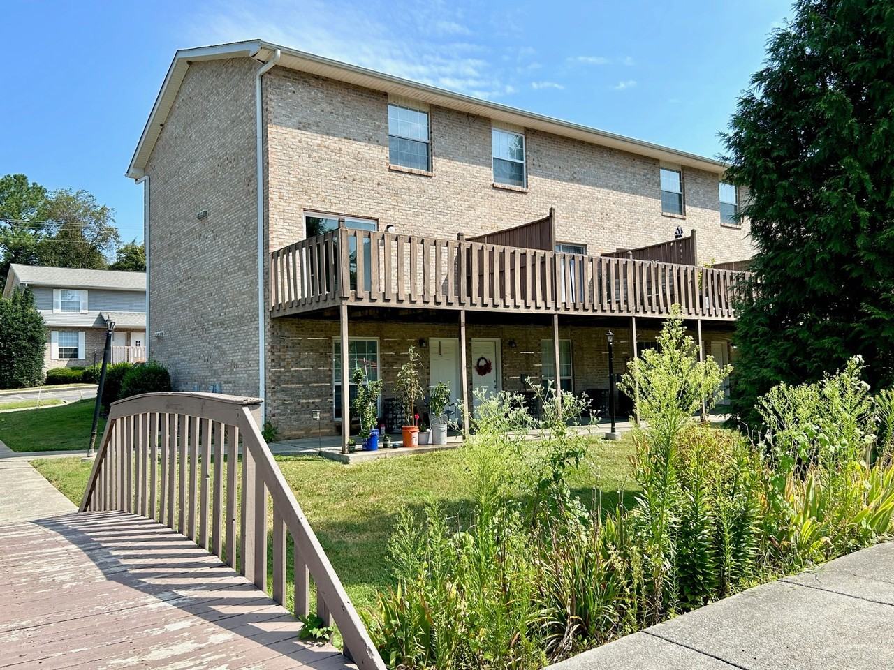 H Akston Investments, LLC - Photo 5 of 50