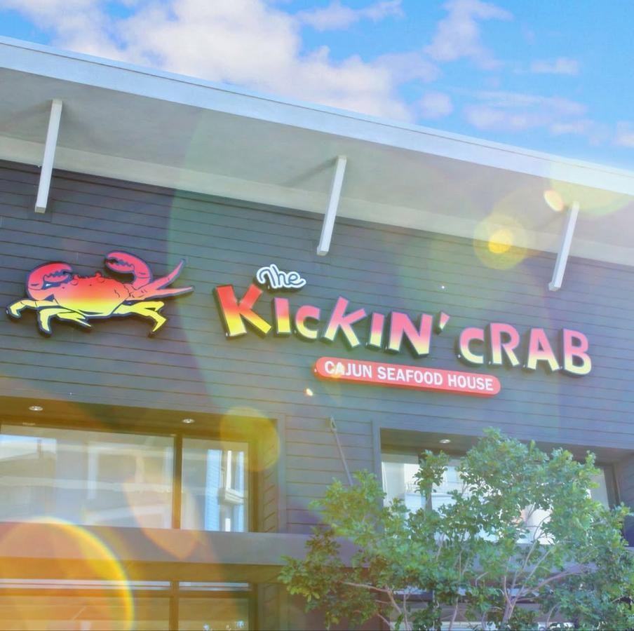 418 North Main Street - Photo 4 of 40