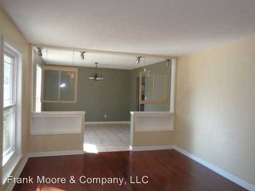 610 N Williamsburg Rd - Photo 2 of 20
