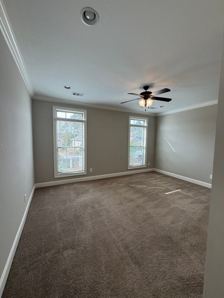 1102 Runningvine Ln - Photo 6 of 15