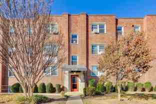 Le Mar Apartments - Photo 1 of 1