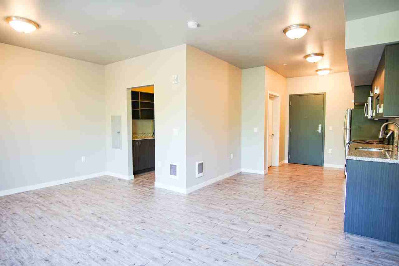 411 Southeast 14th Avenue #202 - Photo 2 of 14