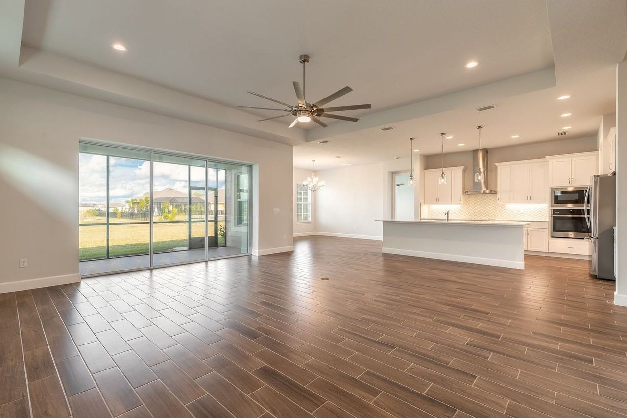 301 Aquamarine Way - Photo 4 of 22