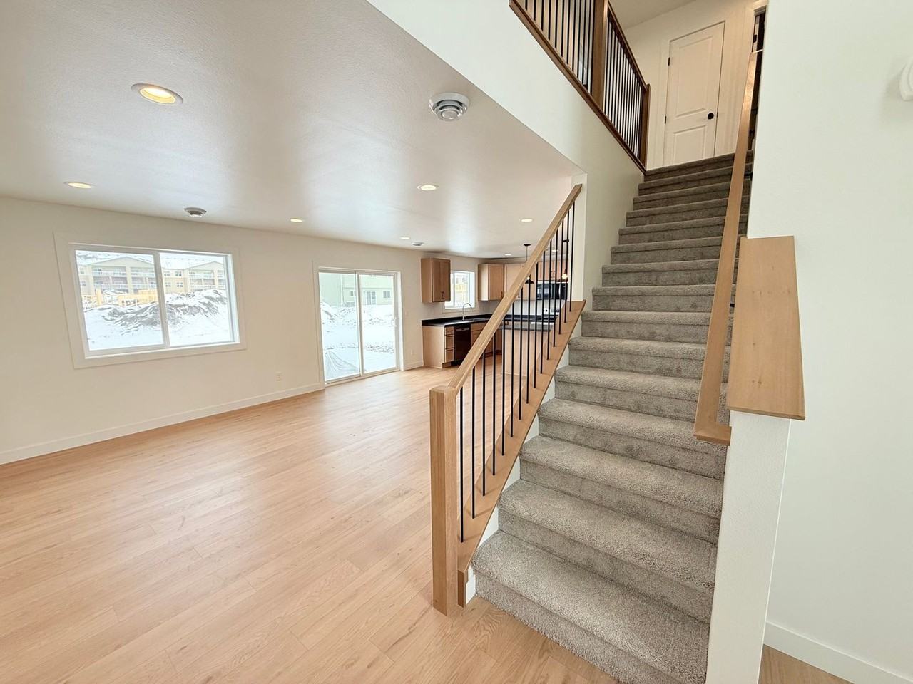 2532 37th Avenue South - Photo 3 of 22