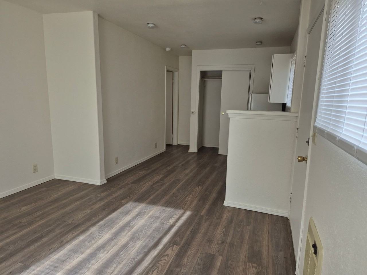 Arrowhead - Photo 3 of 12