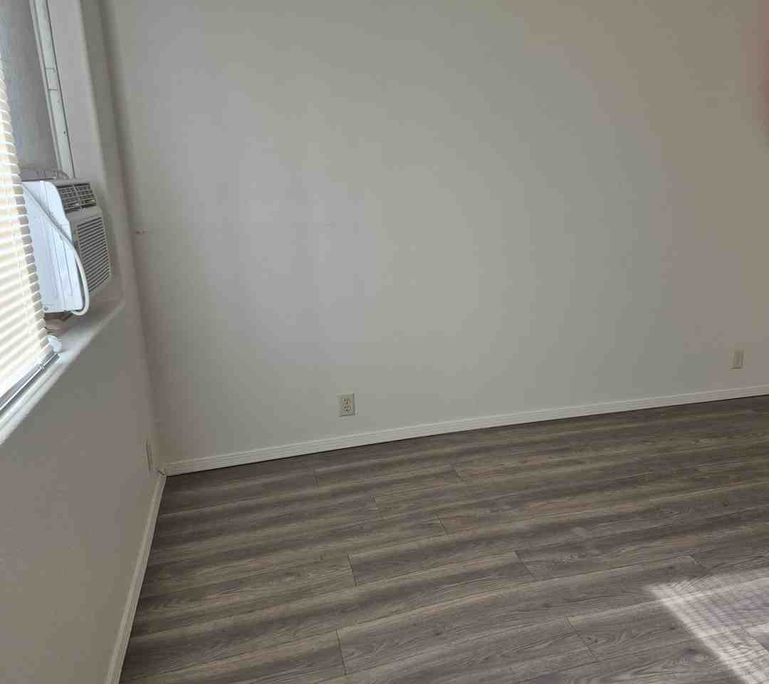 Arrowhead - Photo 4 of 12