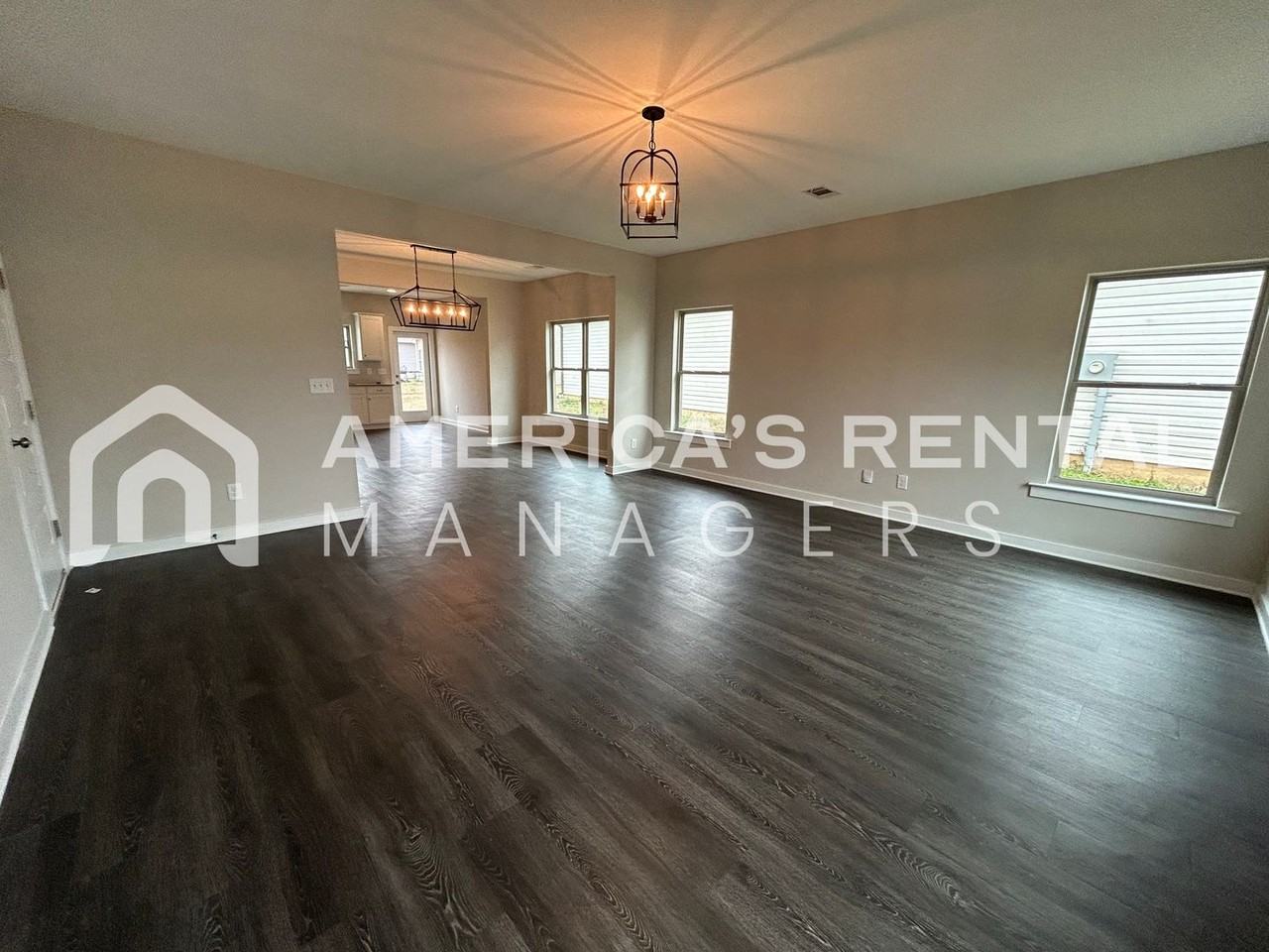 14200 Sugarberry Lane - Photo 4 of 31