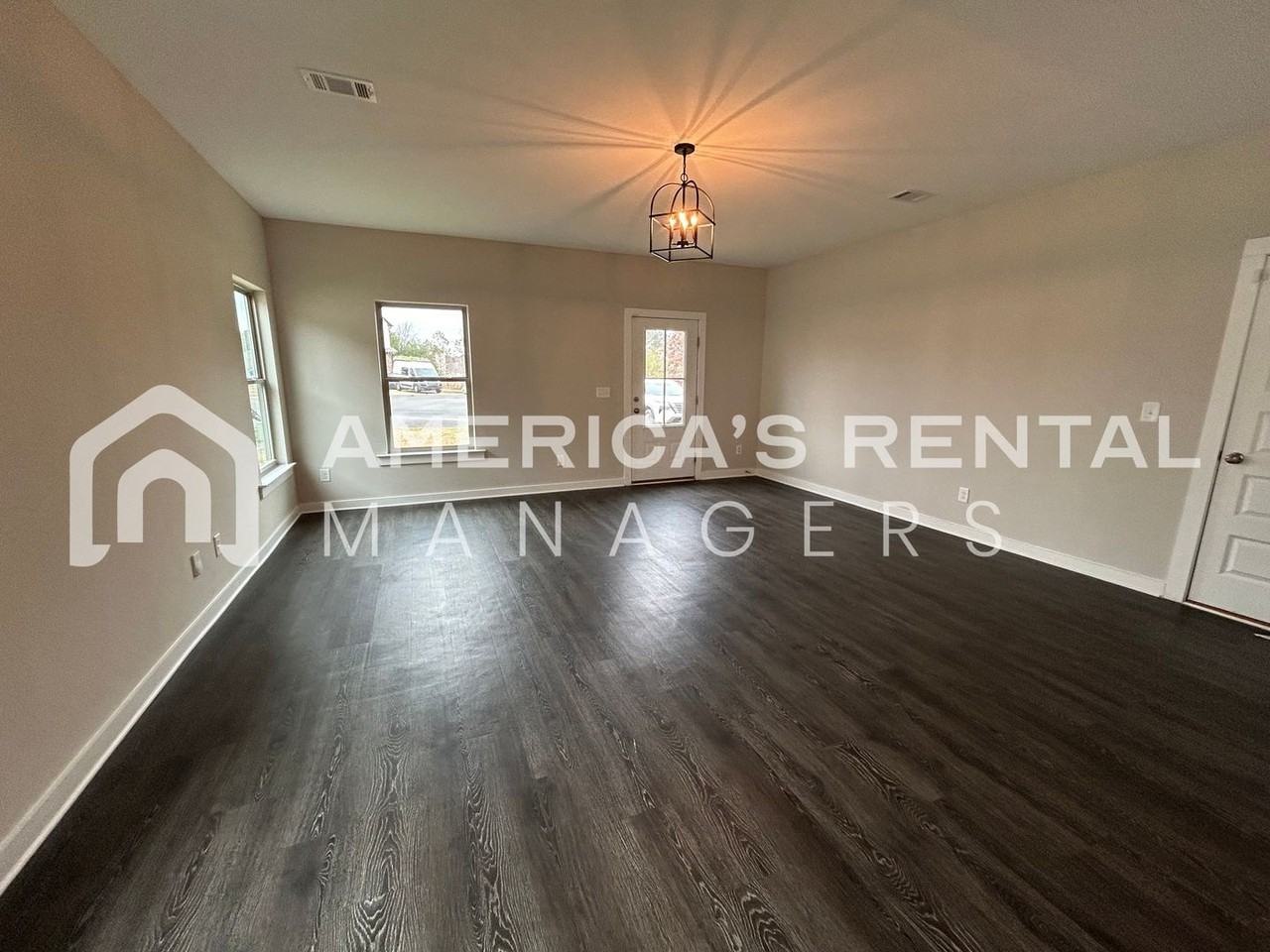 14200 Sugarberry Lane - Photo 5 of 31