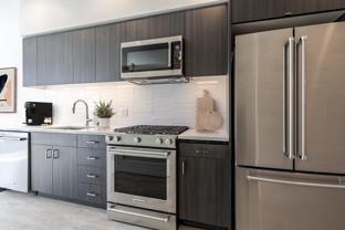 13166 Ne 15th St - Photo 1 of 1