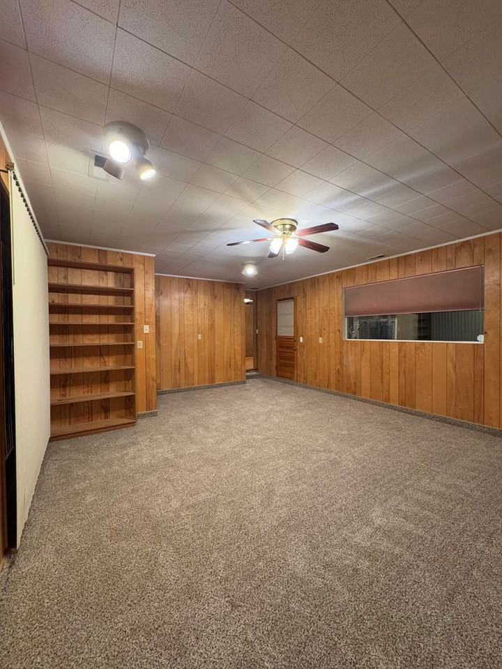 1001 Brook Lane - Photo 7 of 50