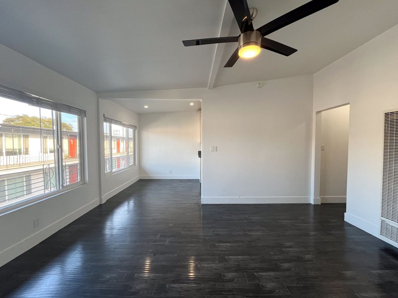 14715 Chadron Ave - Photo 4 of 47