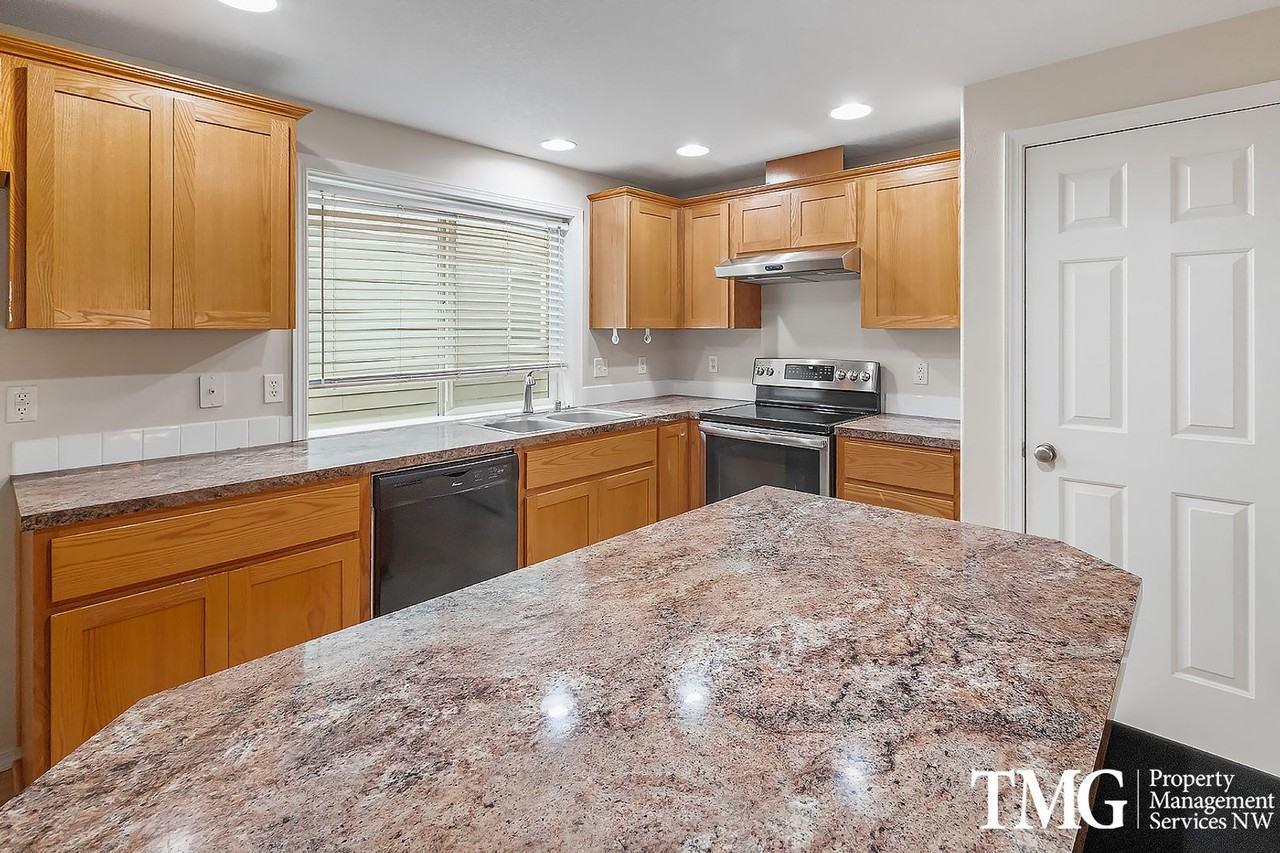 3204 S 2nd Way - Photo 7 of 44