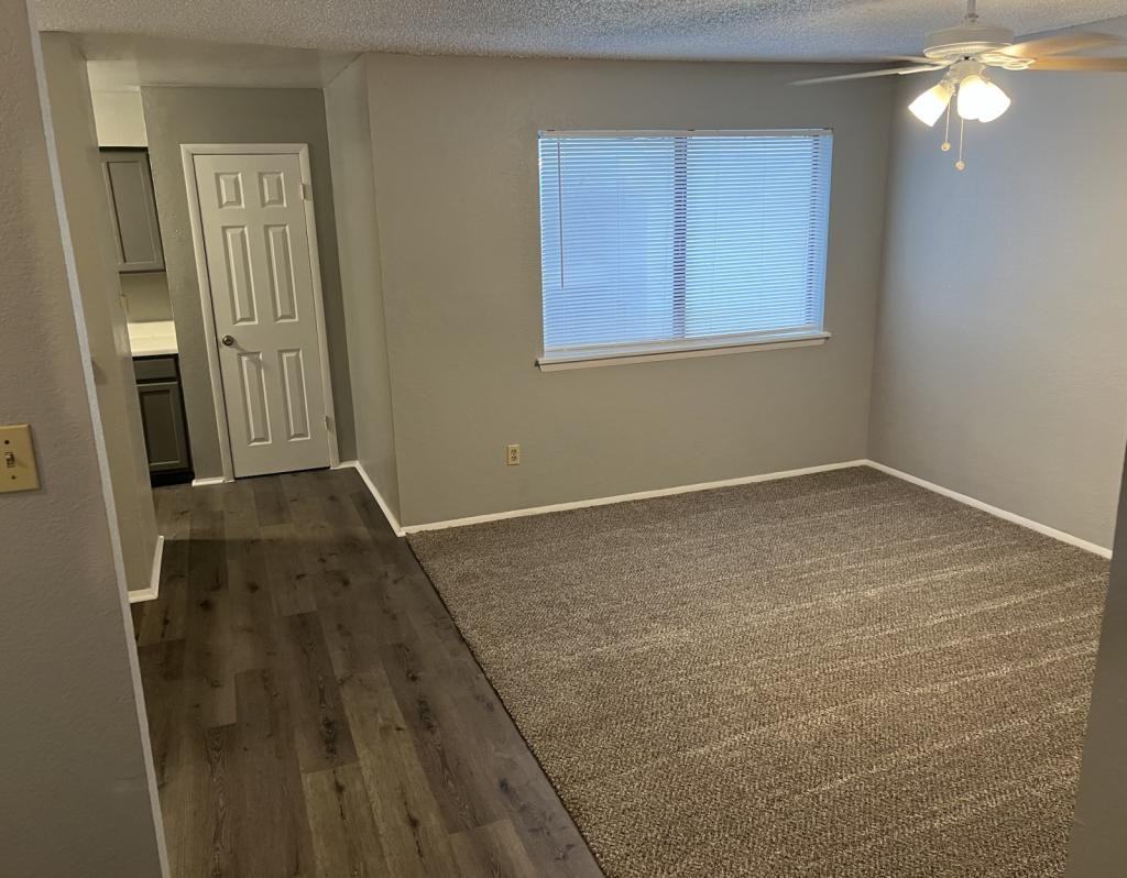 100 Lc Martin Dr - Photo 5 of 9