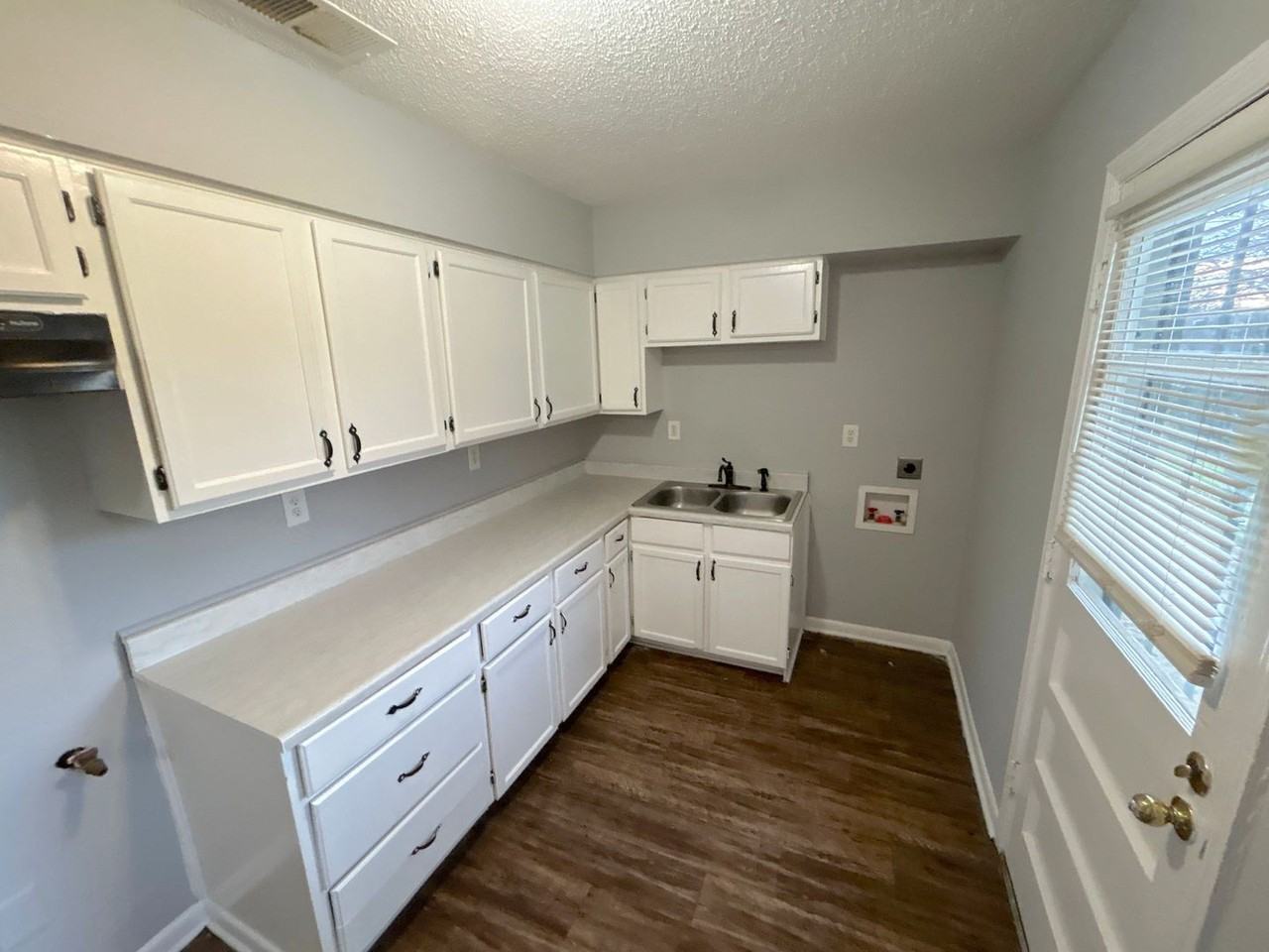 3509 Brantley Rd - Photo 2 of 11