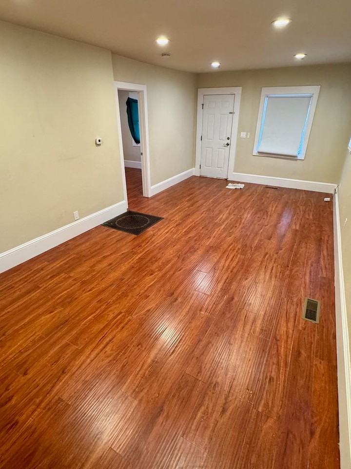 535 Ne 94th Ave - Photo 2 of 14