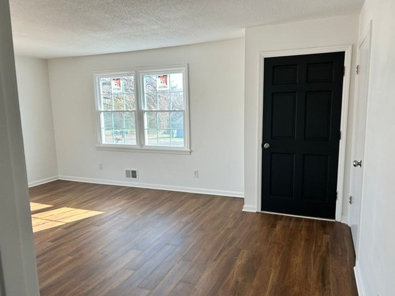 1608 Springfield Road - Photo 7 of 12