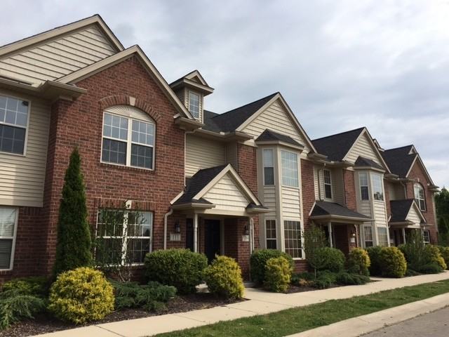 103 Taddeo Drive #103 - Photo 3 of 12