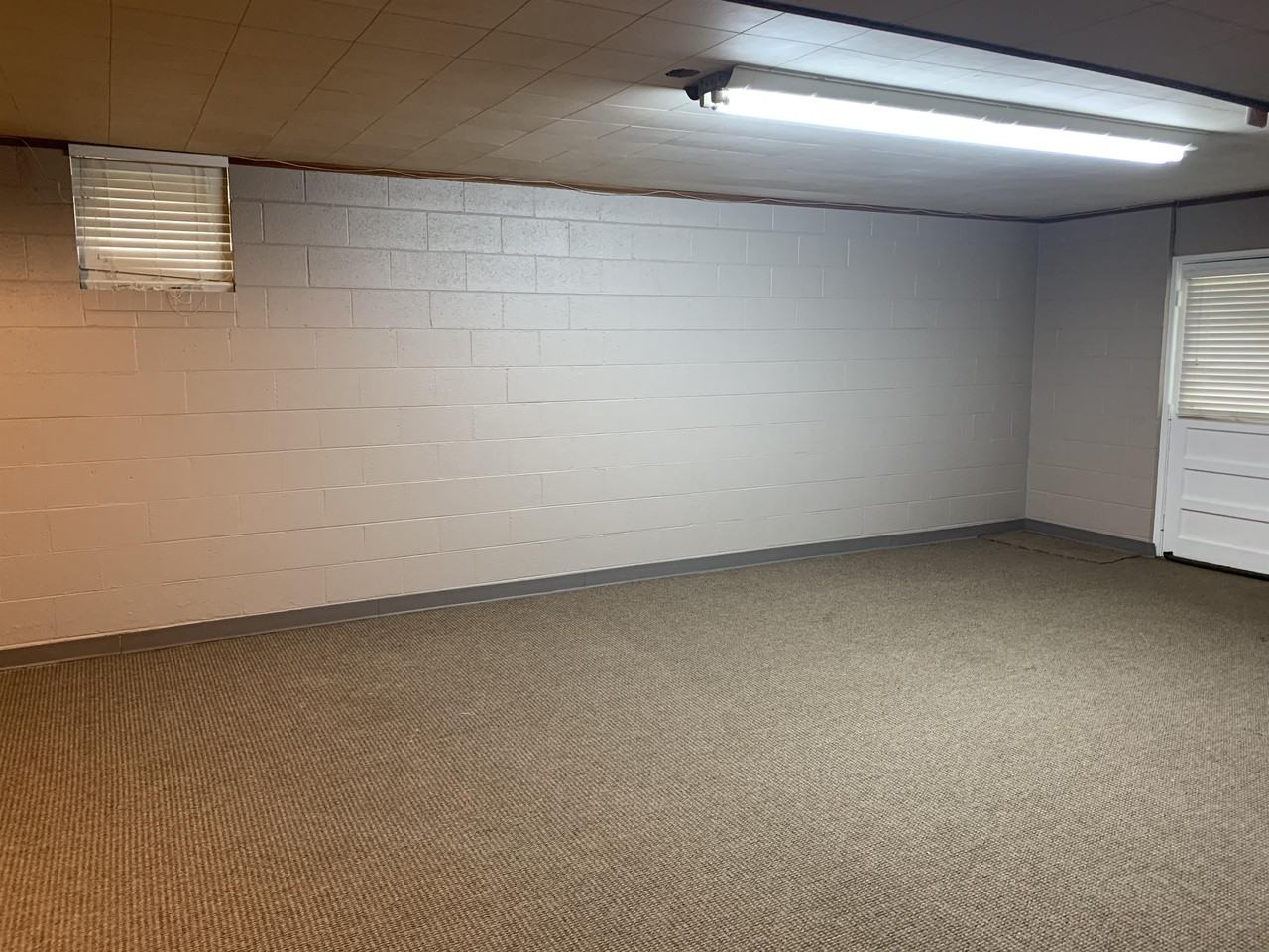 115 County Road - Photo 4 of 20