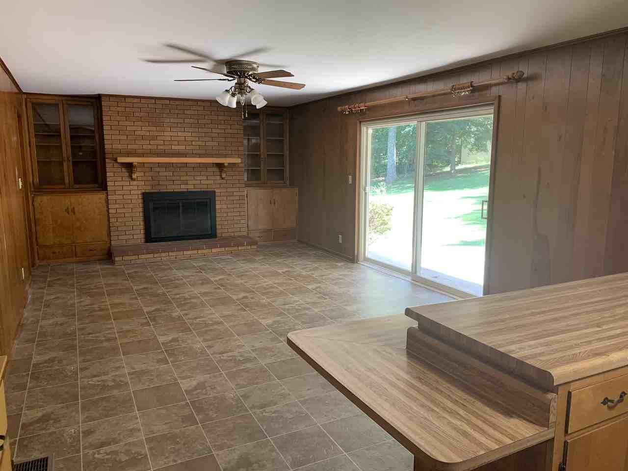 115 County Road - Photo 3 of 20