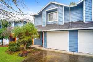 featured image of 6133 Southeast Frances Street