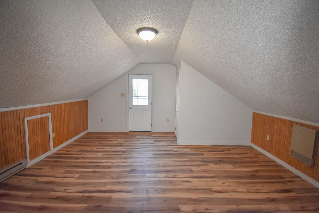 94 Rag Valley Rd - Photo 5 of 22