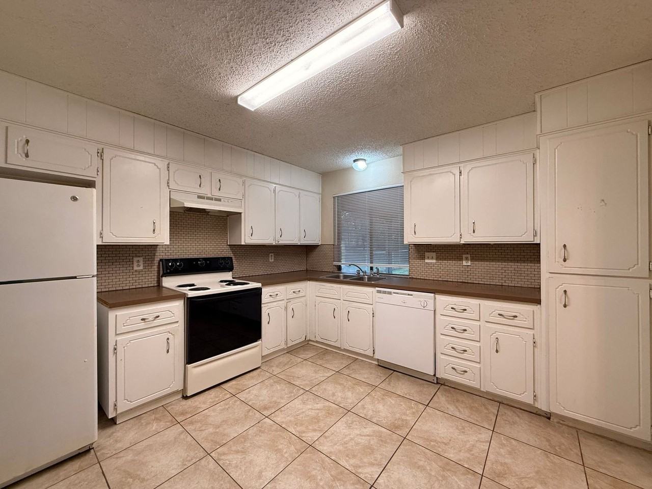 103 Margarita Dr - Photo 3 of 21