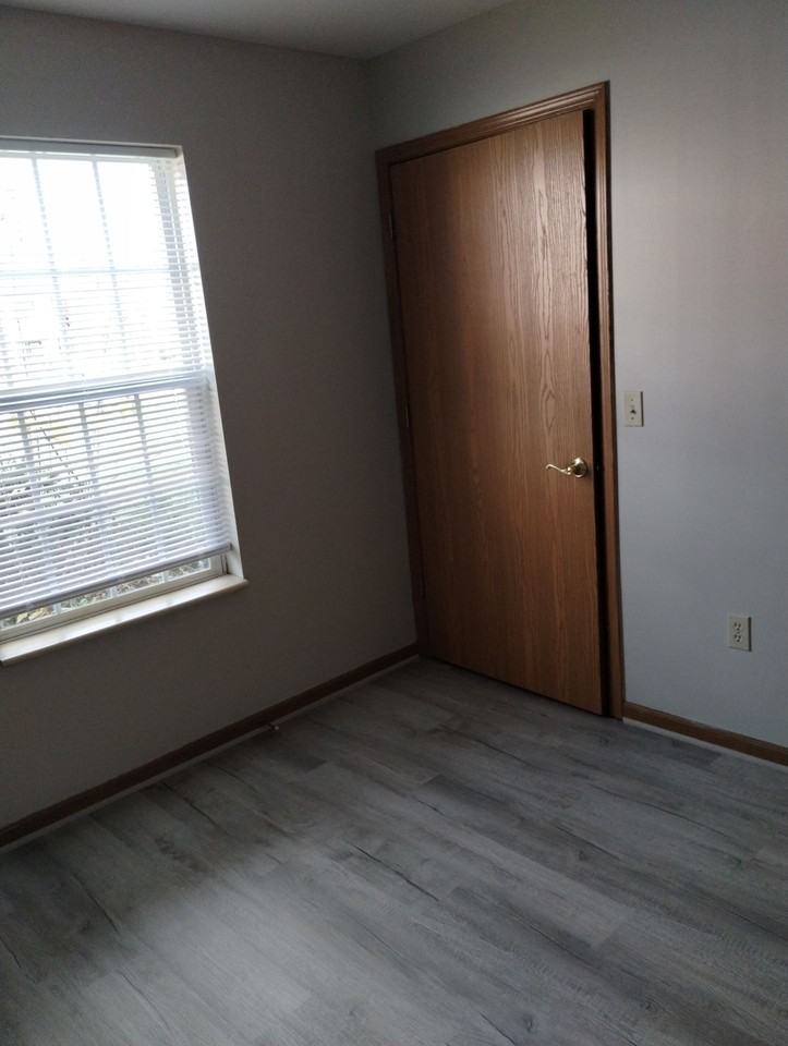 Century Estates Apartments - Photo 7 of 11