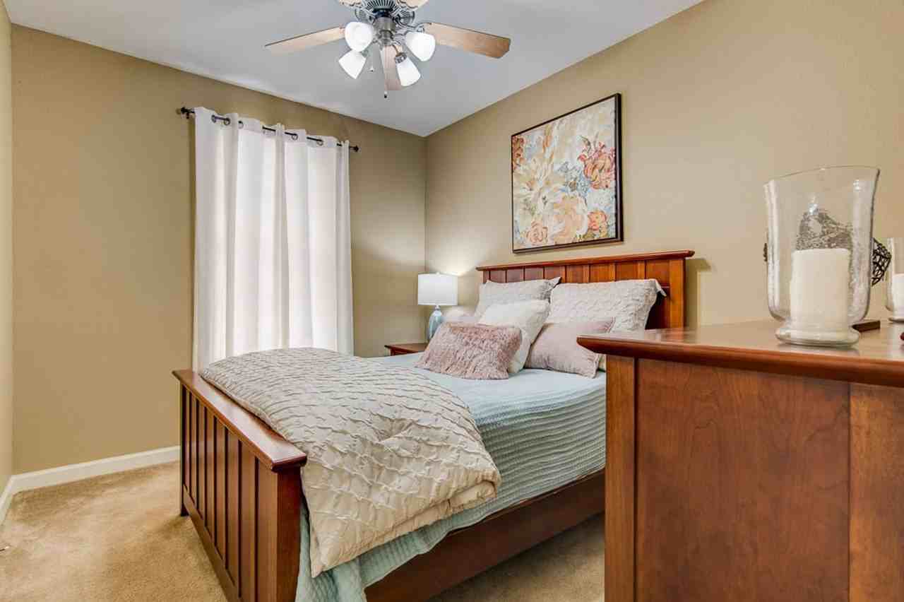 Highpoint Park Apartments - Photo 4 of 29